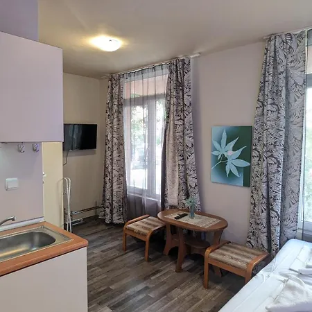 Compact With An Indoor Pool Near Cacao By Flаt Manаger Сонячний Берег